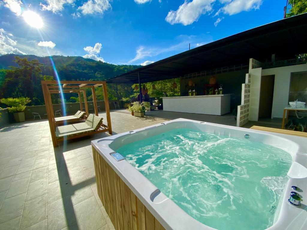 Biohotel Rio Claro Doradal 외부 사진